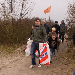 Beach Clean-Up