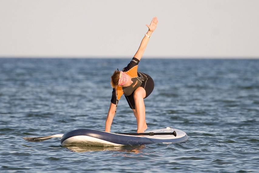 SUP-Yoga in Rettin auf der Ostsee