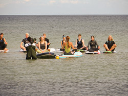 Traumhafte Bedingungen für die erste Yoga-Stunde auf dem SUP-Board