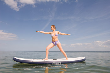 SUP-Yoga auf der Ostsee